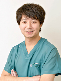 鷲見友靖医師