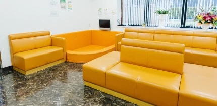赤羽歯科 上尾診療所の待合室