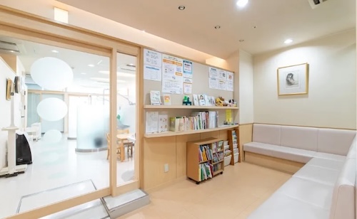ふたつき子ども歯科の設備・院内の様子