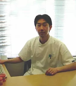 ="川村雅俊医師"