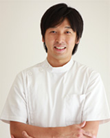 小泉智宏医師