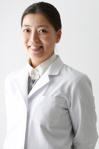 岡山あゆみ先生