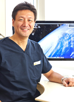 平久忠輝医師